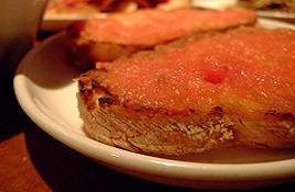 Pan con tomate 